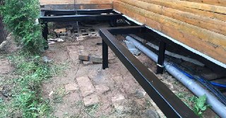Заказать усиление фундамента винтовыми сваями в Новоалтайск под ключ от 12400 руб.
